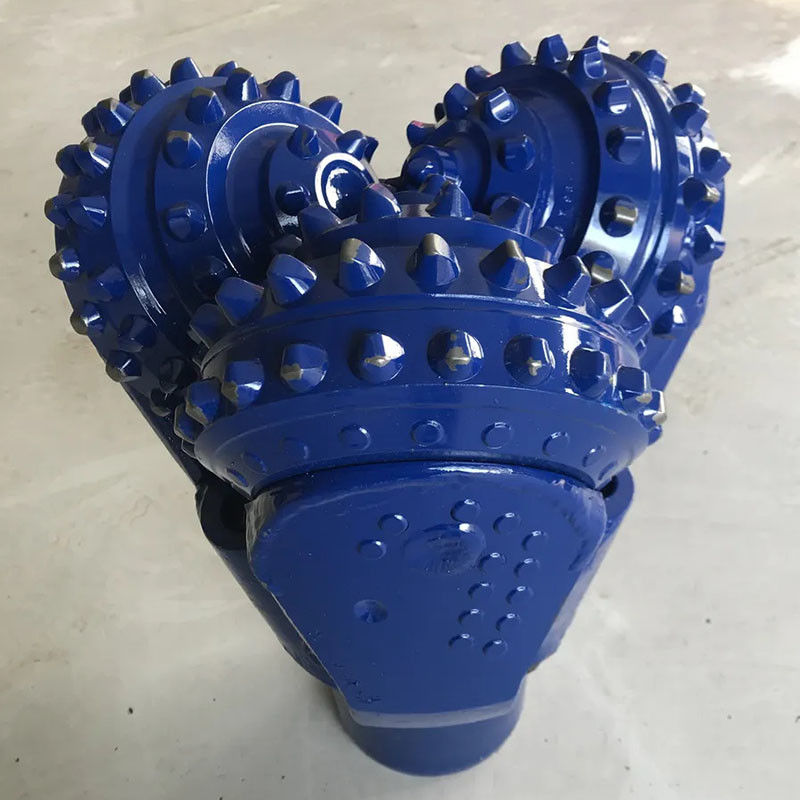 8 3/8 ((212.7mm) Inch Tricone Bor Bits API Standar Untuk Minyak Dan Gas Ekstraksi