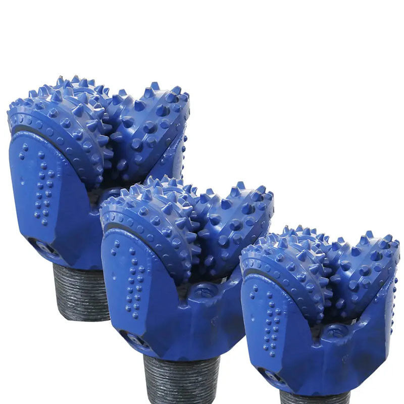 8 1/4 ((209.6mm) Terrain Api 3 Cones Bit Untuk Geologi Berbasis Minyak dan Geologi Berbasis Air