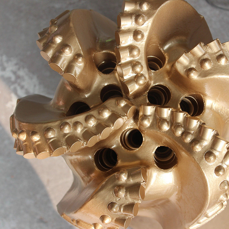 8 3/8 (212.7mm) Energi Pertambangan PDC Bor Bit Disegel Dan Tidak Disegel Bearing