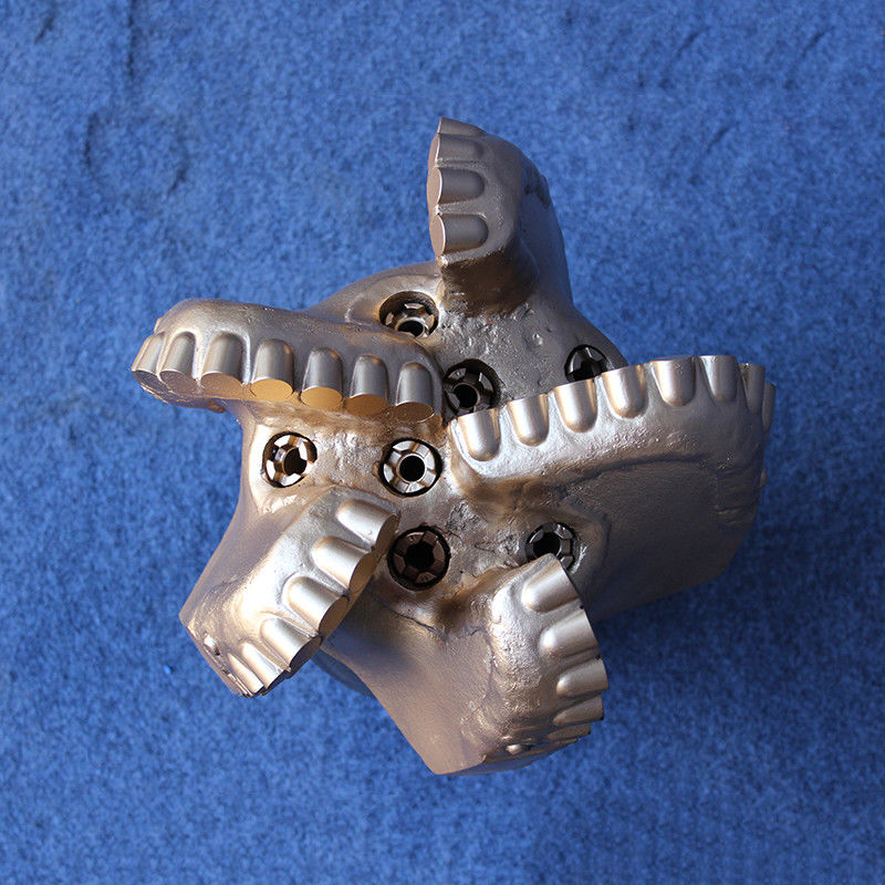 7 1/2 (190.5mm) 4 1/2API Koneksi PDC Bits Bor Bebas Efisiensi Pengeboran