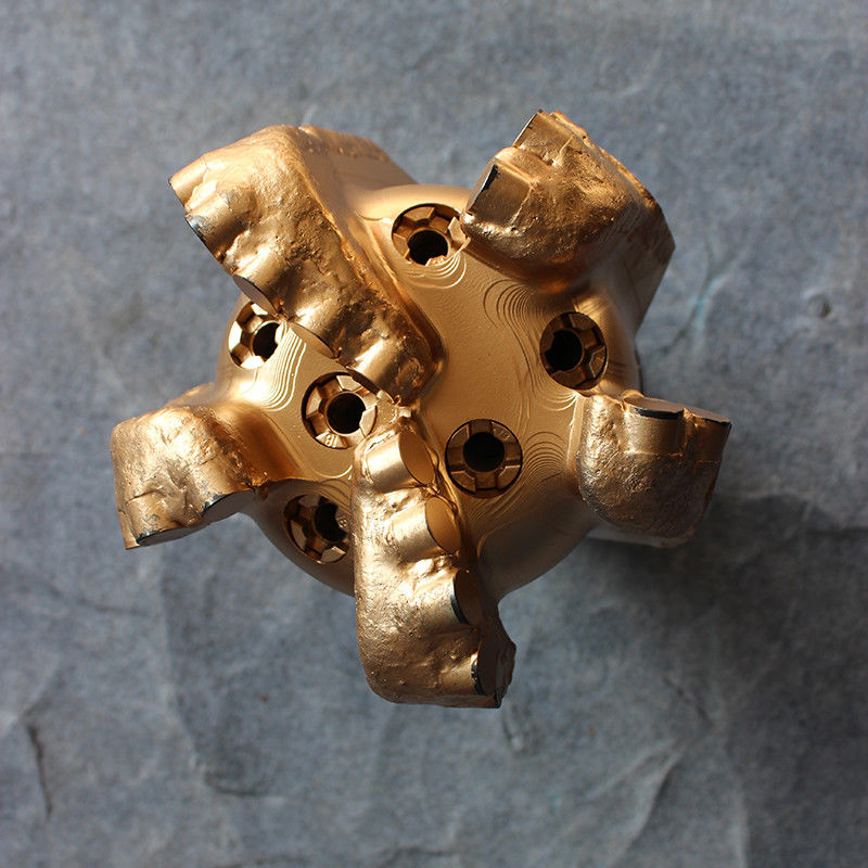 13 1/8 (333.4mm) Customized Diamond Coated Drill Bit Untuk Keakuratan Dan Keefisien Pemotongan