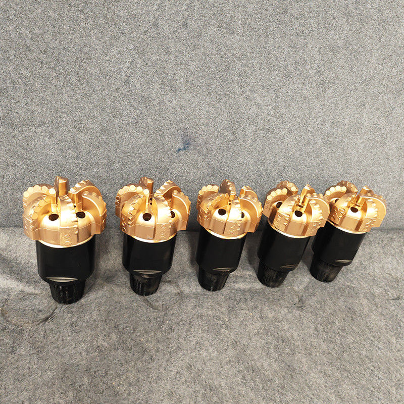 9 7/8 (250.8mm) kustomisasi Air Well PDC Bits Baja Badan Dengan Jaminan Empat Tahun