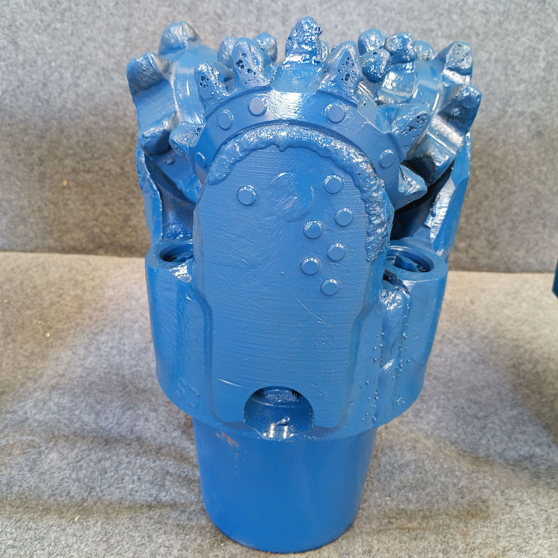 9 7/8 inci Customized Milled Toothed Bor Bit dengan Kerucut dan Roller Bearing Jenis