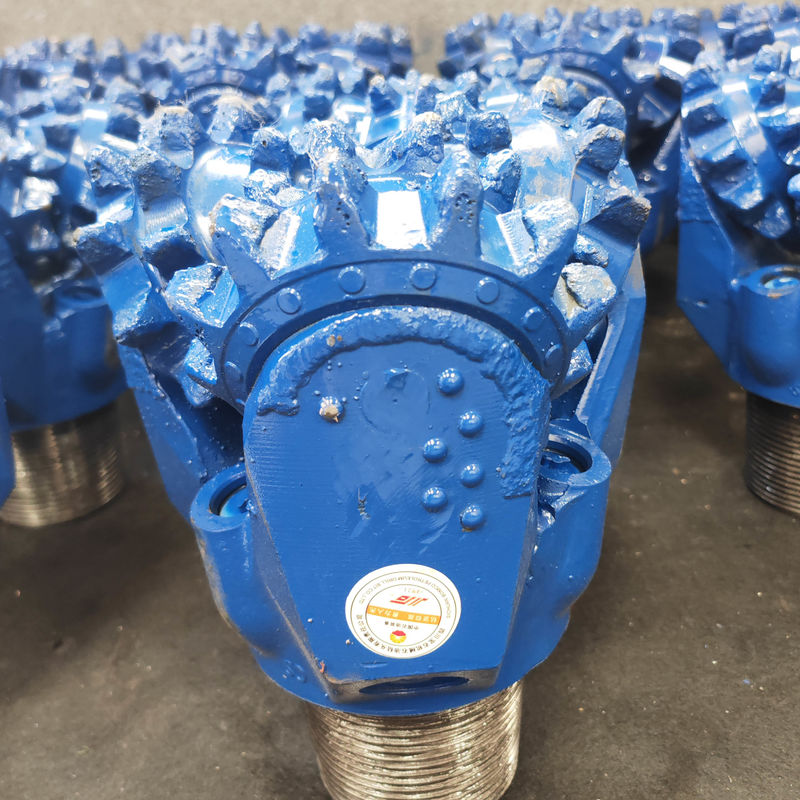 Rol Bearing Tooth Bit Untuk Pengeboran Sumur Air Well Oil Well Mining Of Medium Hard Formations