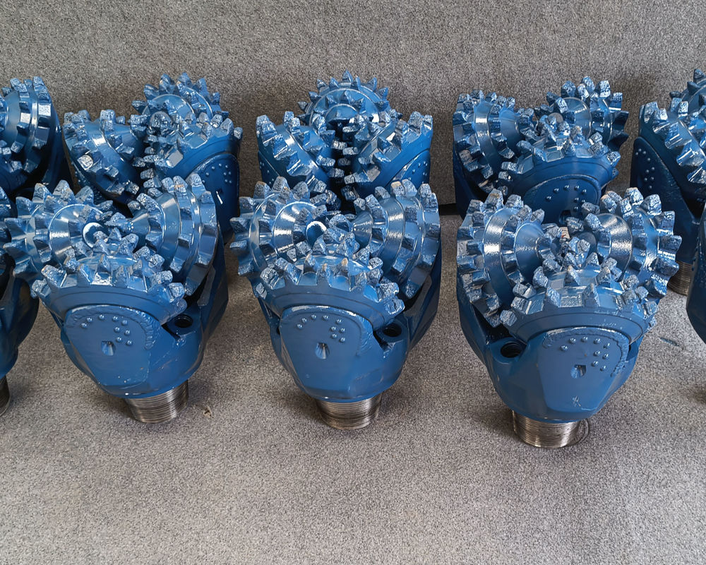 15 1/2 Inch kekuatan kompresi Karbida inti Bor Bit Karet Seal Mill Gigi
