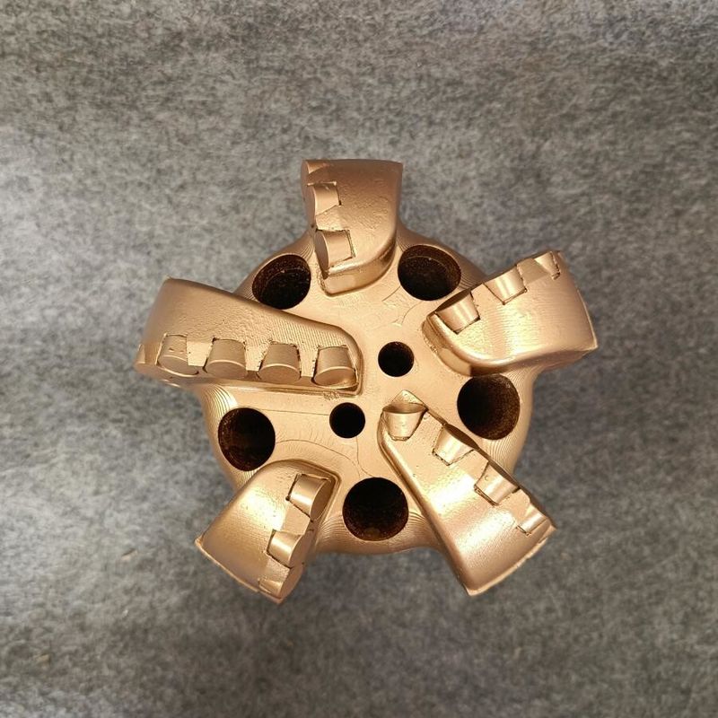 Diamond 98mm 3 Blade Pdc Arc Angle Drill Bit Untuk Air Well Tambang Batubara Pengeboran