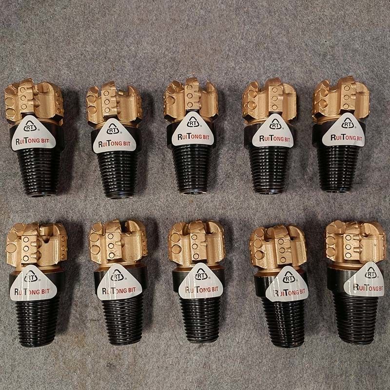 89mm 5 PDC Bor Bits Desain Disesuaikan untuk Soft To Medium Soft Formations dalam Aplikasi Pertambangan