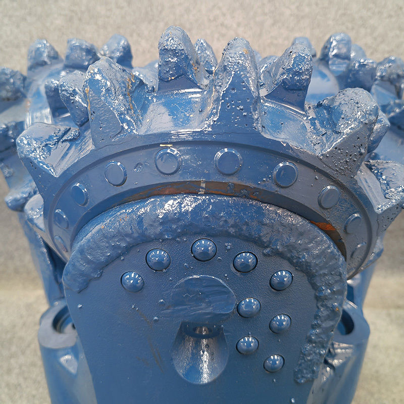 Jurnal / Roller Bearing Tricone Drill Bit Untuk Air Berkelanjutan Sumur Dan Batu Pengeboran